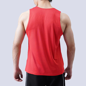 Camiseta sin mangas roja sólida de cuello redondo y hombros anchos, ajuste ceñido, para gimnasio, fitness, running, chaleco deportivo, singlet atlético, jersey deportivo, proveedor al por mayor - Product Image 5
