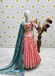 Ensemble traditionnel Salwar Kameez pour filles avec dupatta, tenue ethnique indienne pour enfants, prêt-à-porter pour fêtes, mariages, festivals, Choli en soie pour enfants - Product Image 3