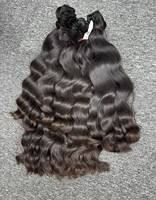 Meilleure Vente : Extensions de Cheveux Humains Remy 20 Pouces, Double Trame Faite à la Machine, Cheveux Birmans Bouclés, Ondulation Naturelle, Cheveux Bruts Cambodgiens
