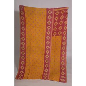 ผ้าห่มคันธาลายดอกไม้สไตล์โบโฮ ผ้าฝ้ายทำมือสไตล์อินเดีย วินเทจ ผ้าห่มสองด้าน ใช้ได้ทั้งเป็นผ้าคลุมเตียงและผ้าปูที่นอน เป็นมิตรกับสิ่งแวดล้อม ซักได้ ตกแต่งบ้าน - Product Image 1