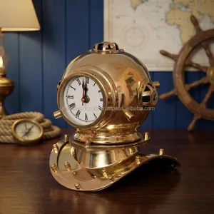 Reloj de Escritorio de Cuarzo Analógico con Diseño de Casco de Buceo Náutico Vintage de Latón, Decoración de Oficina Estilo Marino - Product Image 4
