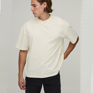 T-shirt personnalisé pour homme avec impression sérigraphique, OEM, motif graphique personnalisé, manches courtes, streetwear, col rond, vêtement décontracté, haut tendance - Product Image 4