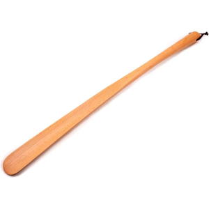 Cuchara para Zapatos de Madera Natural con Mango Largo, Hecha a Mano, con Lazo para Colgar, Pulida y Suave, Ayudante para Calzarse Zapatos en el Hogar o la Entrada - Product Image 1