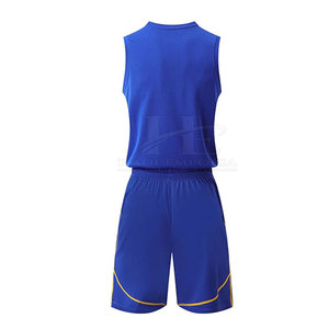 Tenue de Basketball Homme Haute Qualité – Ensemble Complet Maillot et Short en Polyester Respirant, Léger et Durable – Idéal pour le Sport - Product Image 2