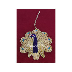 Diseñador indio hecho a mano, abalorios de forma personalizada, adorno de Navidad con bordado Zari, trabajo de cuentas utilizado para el Festival de Navidad - Product Image 3