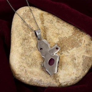 จี้ห้อยคอเงินแท้ 925 ชุบโรเดียมสีดำ ประดับพลอยทับทิมสีม่วงแดงธรรมชาติ ดีไซน์สวยหรู คุณภาพสูง ปี 2026 - Product Image 5