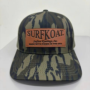 Gorras Trucker Personalizadas con Parche de Cuero en Relieve, Gorras Trucker Ajustables Precurvadas con Impresión Personalizada de Alta Calidad en Vietnam - Product Image 1