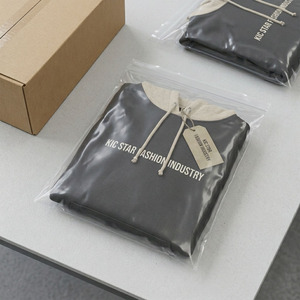 High Quality Custom Logo Two-Tone Hoodie Men's Contrast Hood Oversized Fleece Hooded Sweatshirt For Winter - Product Image 4