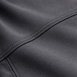 Chaqueta Softshell con Capucha Gris Oscuro, Cierre Completo, Resistente al Viento, Impermeable y Transpirable, con Cierres Impermeables - Product Image 6