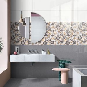 Azulejo de Pared Cerámico Blanco Brillante de 300x600, Ideal para Interiores de Oficinas Modernas y Áreas Comerciales de Alto Tráfico - Product Image 3