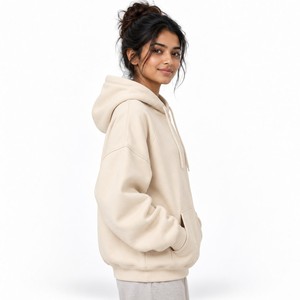 Sweat à capuche oversize pour femme, vêtement décontracté, offrant un mouvement confortable, tissu de qualité supérieure et coupe ample pour un style de vie quotidien. - Product Image 4