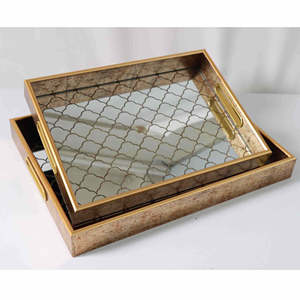 Plateau de service jetable en bois poli avec motif de dessin animé en résine époxy écologique, design moderne en stock pour hôtels - Product Image 3