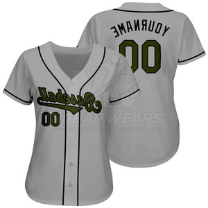 Camiseta de béisbol moderna para hombre, material ligero y transpirable, ideal para el día del partido y entrenamiento, con un look elegante. - Product Image 3