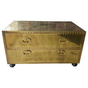 Large Capacity Metal Trunk Storage Chest With Sturdy Handles For Household And Commercial Organization - Product Image 6