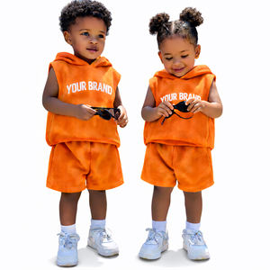 Conjunto de Sudadera sin Mangas y Pantalones Cortos para Niños, Ropa de Verano de Dos Piezas, Marca Privada OEM, Estilo Urbano - Product Image 1