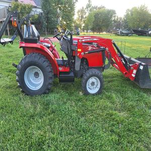 Tractor de Ruedas Massey Ferguson 1734E de 80HP, 8001-10000 Horas, 4x4, Suministro de Fábrica, Precio Económico, Tractores Usados - Product Image 2