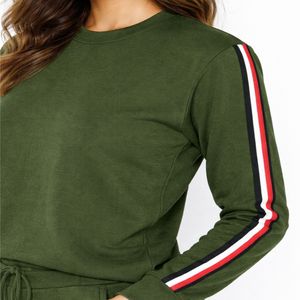 Conjunto Deportivo Casual de Alta Calidad para Mujer, Sudadera y Pantalones Jogger, Personalizado OEM, Ajuste Cómodo, Ropa Deportiva para Uso Diario - Product Image 4