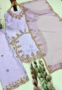 Ensemble Salwar Kameez brodé Lavender Lawn, Kurti à col en V, pantalon Palazzo, Dupatta, tenue traditionnelle indienne pour mariage, fête de remise de diplôme - Product Image 4