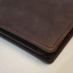 Cartera de cuero para hombre, billetera plegable de cuero genuino con protección RFID, proveedor mayorista OEM, exportación a todo el mundo, premium a precio razonable - Product Image 5