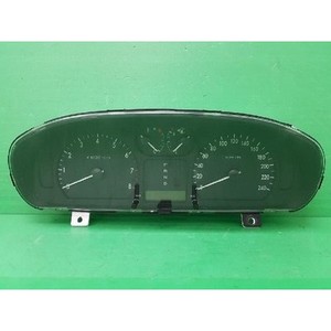 Paneles de Instrumentos Usados Optima 940033C675 - Product Image 1
