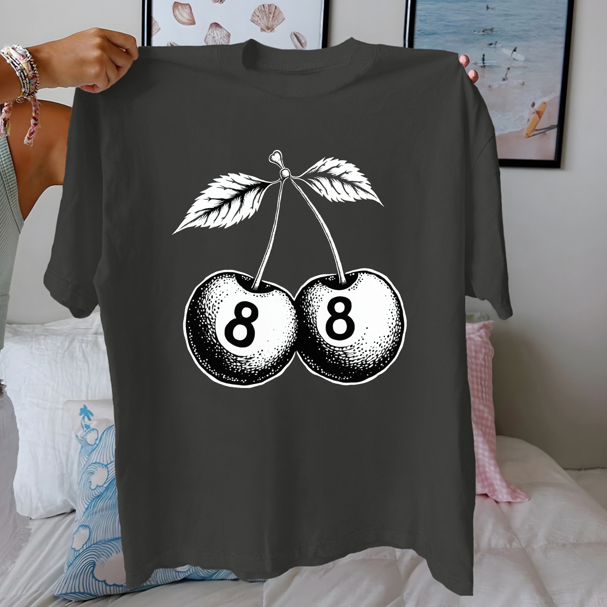 สีเทาเข้ม