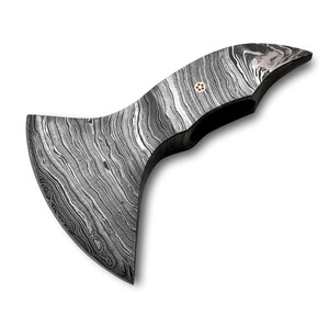 Hacha Tomahawk de Acero Damasco Forjado a Mano de BA Enterprises con Hoja para Supervivencia y Camping - Grado Industrial DIY con 1 Año de Garantía - Product Image 1