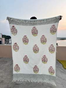 Manta de Sofá de Algodón de Lujo con Estampado Artesanal, Cubre Sofá Boho Hecho a Mano, Manta Decorativa con Borlas, Decoración Sostenible para Sala de Estar y Hogar - Product Image 2