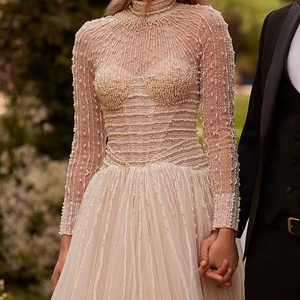 Vestido de Noche de Poliéster 100% con Lentejuelas Florales, Elegante, Cuello Halter, Sin Mangas, con Cuentas y Cola de Barrido, Estilo Trompeta/Sirena, Nueva Tendencia 2026 - Product Image 1