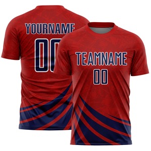 เสื้อฟุตบอลสีแดงแบบกำหนดเองสำหรับผู้ชาย แขนสั้น ระบายเหงื่อได้ดี ผลิตจากโพลีเอสเตอร์ เหมาะสำหรับทุกฤดูกาล ชุดกีฬาสำหรับผู้ใหญ่ - Product Image 2