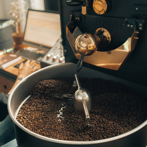 Vietnam robusta Roasted <b>Coffee</b> <b>Beans</b> S18 Natural <b>Coffee</b> High Caffeine OEM/ODM Private Label Supply Bulk B2B - Product Image 4