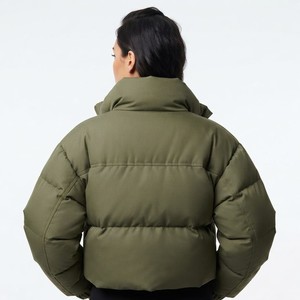 Women's Fashion <b>Cropped</b> <b>Puffer</b> <b>Jacket</b> Oversized Sleeve High Neck Full Zip Quilted Winter Outerwear Supplier - Product Image 5