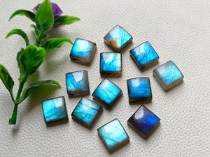 Cabujón cuadrado de labradorita con destello azul, piedra suelta de base plana pulida, gema natural para la fabricación de joyas. - Product Image 5