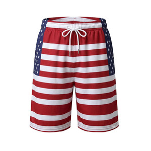 Camiseta de hombre con estampado de la bandera estadounidense, cuello redondo, informal, para verano, de punto, poliéster, manga corta, conjunto de dos piezas con pantalones cortos. - Product Image 5