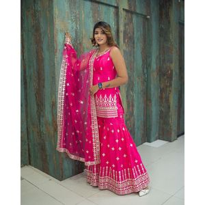 Belle tenue de mariage pour femmes haut bas Dupatta ensemble - Product Image 2