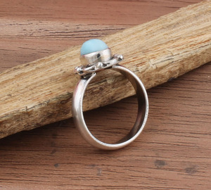Anillo de Larimar Vintage Hecho a Mano, Plata 925 Oxidada, Filigrana, Piedra Azul Océano, Joyería Boho para Mujer, Aniversario - Product Image 3