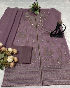Salwar Kameez semi-cousu en mousseline avec broderies – Style moderne pour mariage, Diwali, soirée et bal de promo - Product Image 6