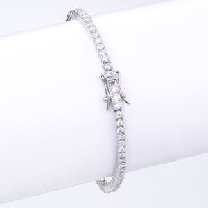 Pulsera de tenis de oro blanco con diamantes para mujer, corte brillante redondo, certificado GIA, estilo clásico, uso diario - Product Image 2