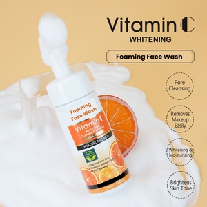 Nettoyant Visage en Gel à la Vitamine C Formule Personnalisée Marque Blanche Éclaircissant Instantané Nettoyant Facial OEM Tous Types de Peau - Product Image 3