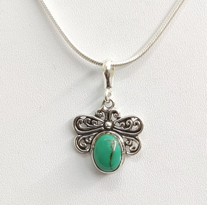 Colgante de Mariposa Vintage de Plata 925 con Gema Ovalada de Turquesa, Amuleto Solitario para Uso Diario, Regalo para Ella - Product Image 2
