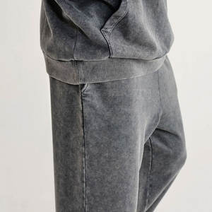 ชุดวอร์มแบบแอซิดวอช สวมใส่สบาย ดีไซน์ทันสมัย เหมาะสำหรับเล่นกีฬา กิจกรรมกลางแจ้ง และการเดินทาง - Product Image 5