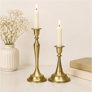Juego de 2 Portavelas Cónicos de Metal Dorado, Acabado de Latón Vintage, Elegante Candelabro, Accesorios Decorativos Modernos para el Hogar - Product Image 6