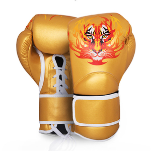 Gants de boxe en cuir de haute qualité, durables, avec logo personnalisé, design premium, respirants et éco-responsables, pour hommes, fabriqués au Pakistan - Product Image 4