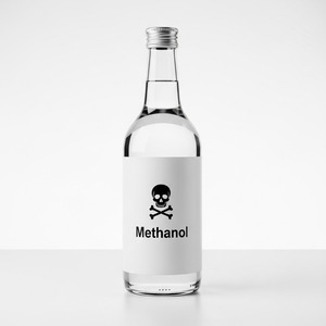 เมทานอลเกรดอุตสาหกรรม ของเหลวใสไม่มีสี ใช้เป็นตัวทำละลายสำหรับการผลิต การทำความสะอาด การสกัด การผลิต และการใช้งานเชิงพาณิชย์ - Product Image 5