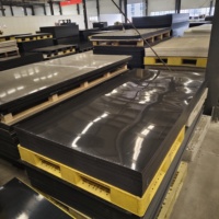 Protection de quai maritime, applications pour zones de glissement à faible friction, panneau marin en HDPE résistant aux impacts et à l'eau de mer