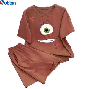 Ensemble 2 pièces personnalisé pour femme, nouvelle mode estivale, t-shirt et short de survêtement imprimés à motif dessin animé mignon, tenue décontractée ample - Product Image 4