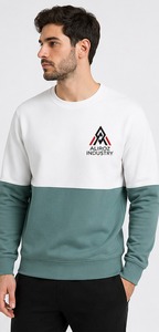 เสื้อสเวตเชิ้ตผู้ชาย ผลิตจากผ้าที่น้ำหนักเบา ระบายอากาศได้ดี ให้ความสบาย ยืดหยุ่น และประสิทธิภาพสูงในทุกโอกาส คุณภาพเยี่ยม - Product Image 3