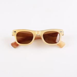 แว่นตาฮอร์นแบบพรีเมี่ยมแว่นตาเขาควายแท้สำหรับลูกค้าขายส่ง - Product Image 1