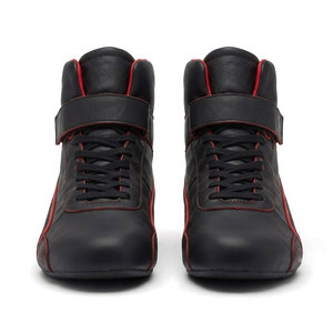 Zapatos de Carreras de Alta Calidad con Parte Superior de Cuero Genuino para Pilotos que Buscan un Uso Cómodo, Movimiento Flexible y Durabilidad en la Pista - Product Image 1