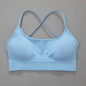 Conjunto de Yoga de 2 Piezas, Diseño Moderno, Personalizable con Logotipo, Top y Pantalones Cortos para Mujer, Venta Caliente - Product Image 2