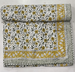 Silkgram Floral Cotton Classic Eco-Friendly 300tc Quilt Set <b>Yellow</b> White Green Pastoral Pattern Folded All-Season Home Use - Product Image 1